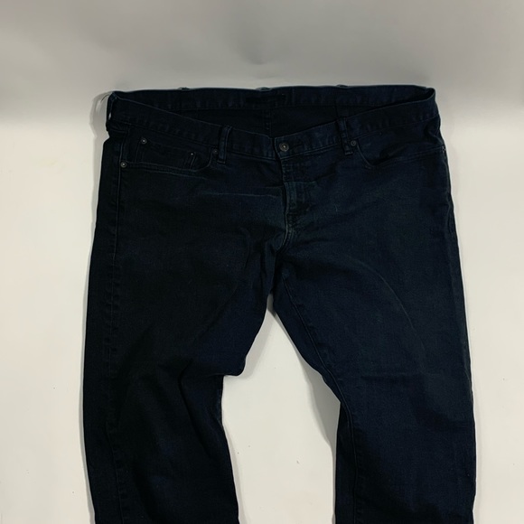 Uniqlo 42x32 Black Denim Slim - Picture 3 of 7